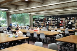 library_img01