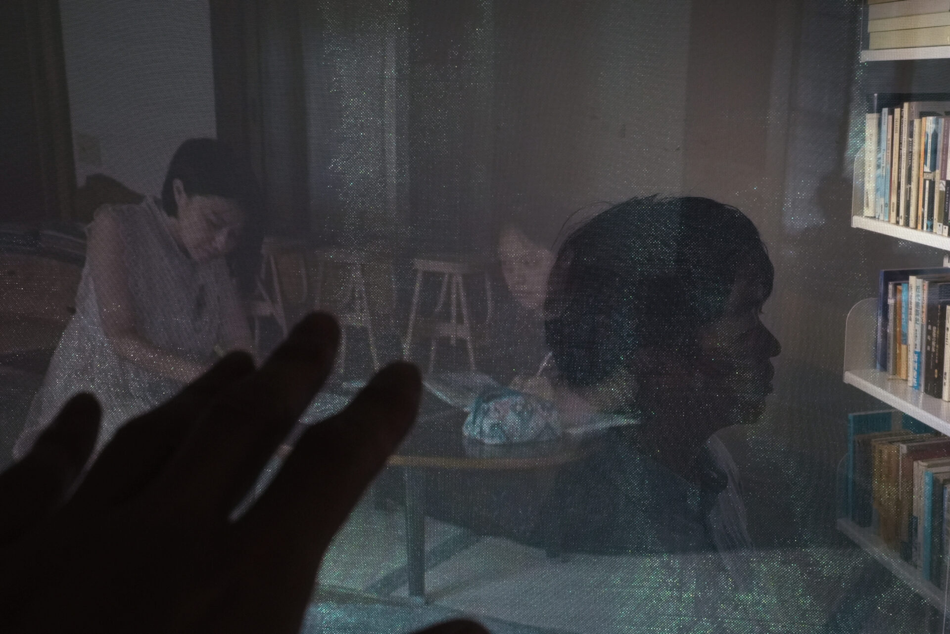 藝大リレーコラム - 第九十三回 石山友美「どっちつかずの宙ぶらりん」